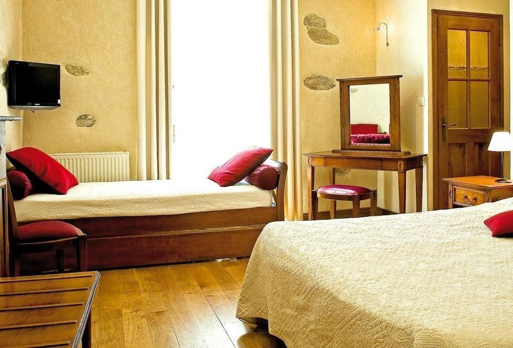 Hotel Les Remparts Mirepoix  Eksteriør bilde