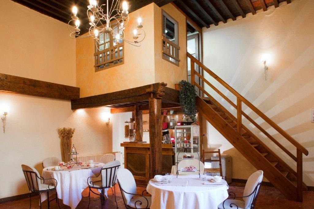 Hotel Les Remparts Mirepoix  Eksteriør bilde