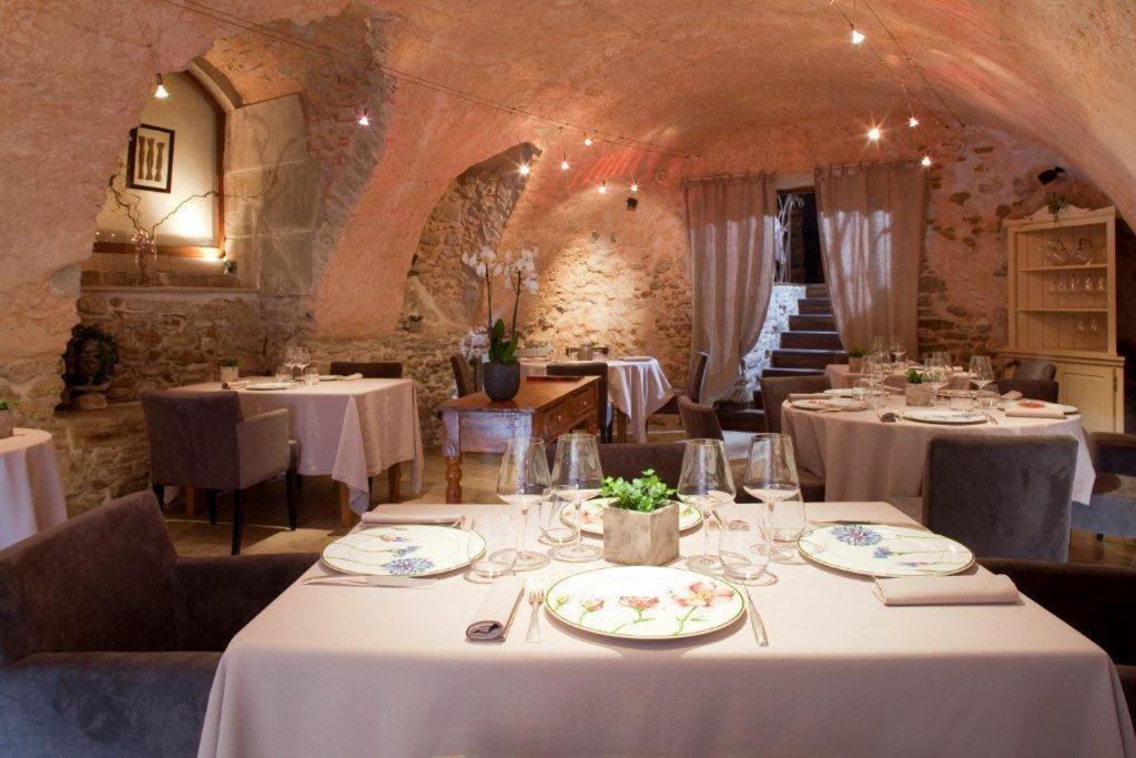 Hotel Les Remparts Mirepoix  Eksteriør bilde